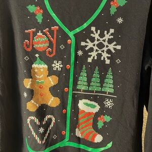 Holiday Time Women’s Holiday  Lightweight Sweatshirt